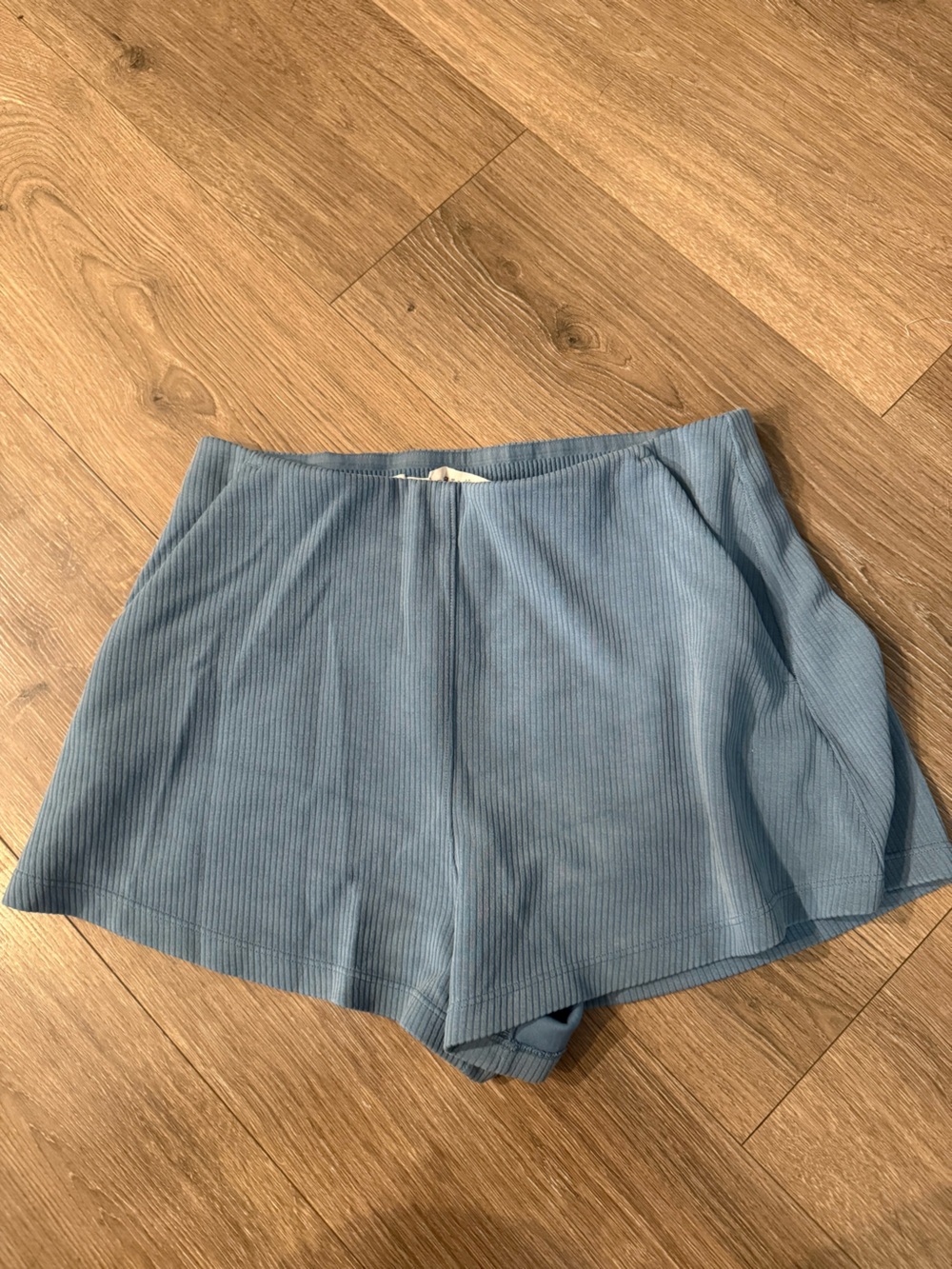 Lululemon Ribbed Softstreme shorts Size 8 light blue